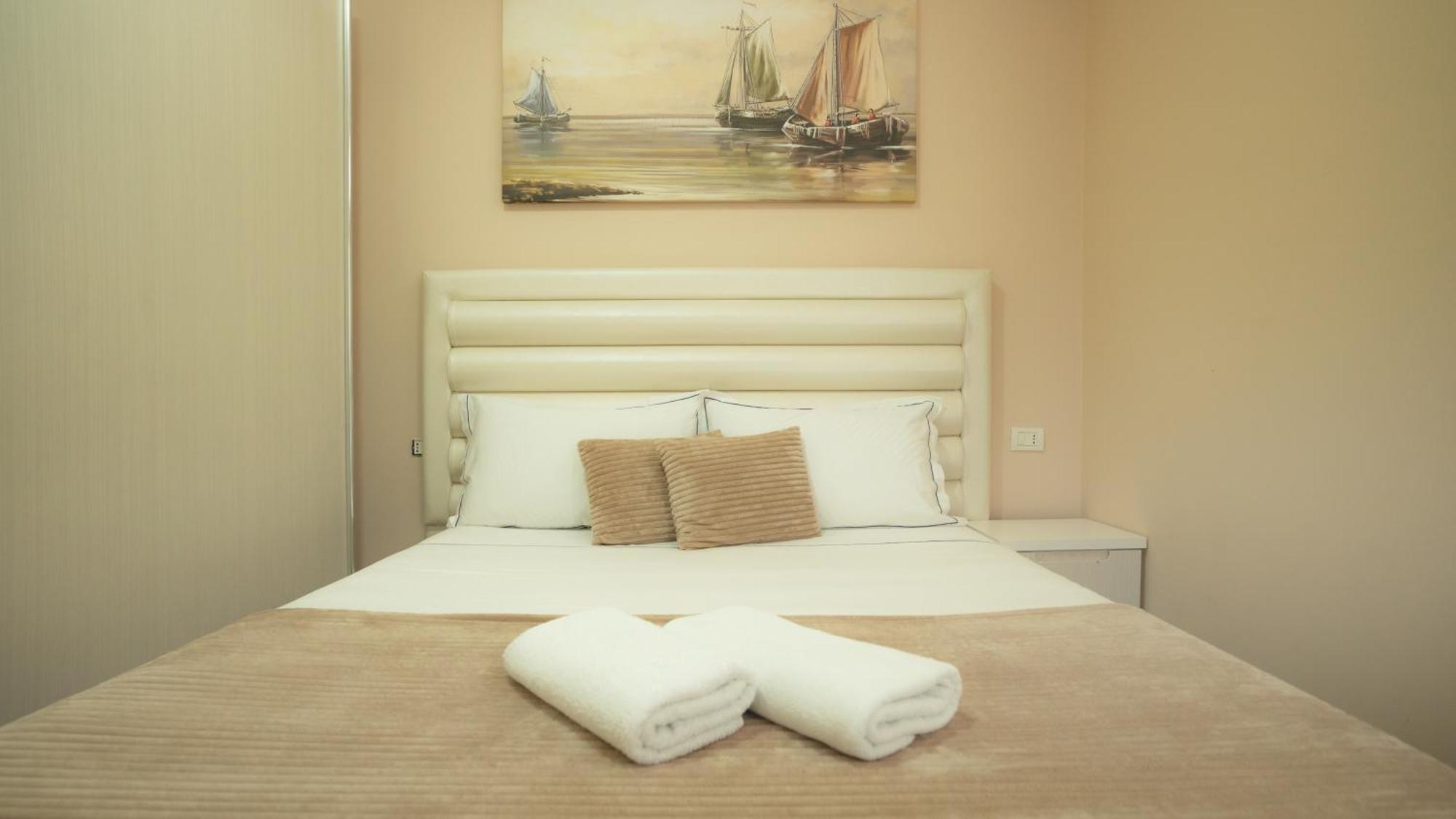Gent'S Inn Durres Ngoại thất bức ảnh